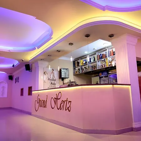 Grand Hertz בית הארחה בלגרד