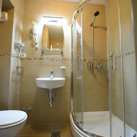 Πανσιόν Grand Hertz Βελιγράδι