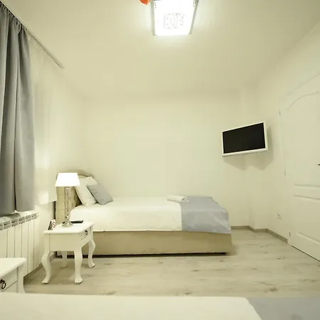 Grand Hertz Belgrade