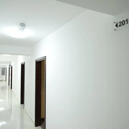 Grand Hertz * בלגרד