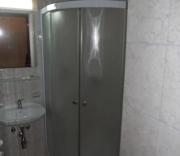 Grand Hertz Casa de hóspedes