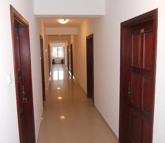 Grand Hertz Casa de hóspedes *